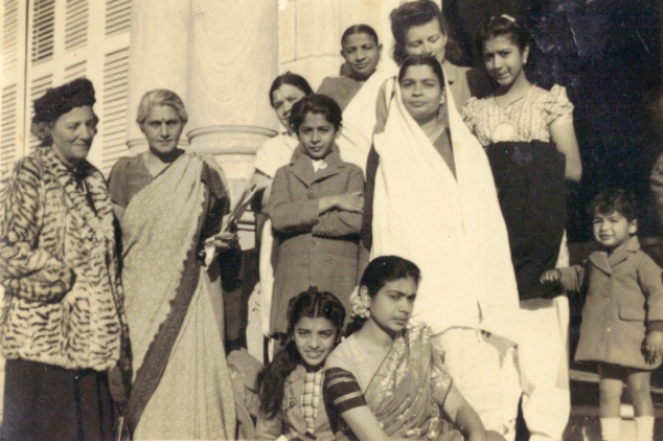  Lady Rama Rao (second from left) are guests during All India Womens Conf. (1945)